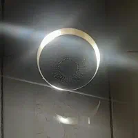 دوربین لامپی معاوضه دارم|دوربین مداربسته|قم, تعویض پلاک|دیوار