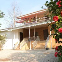 ویلا جنگلی استخر دار با دو تراس سنتی تمیز