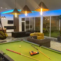 اجاره ویلا استخر دار مستقیم از مالک|اجارهٔ کوتاه‌مدت ویلا و باغ|کرج, شهرک الهیه|دیوار