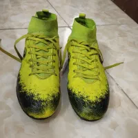 استوک ـ کفش فوتبال حرفه ای