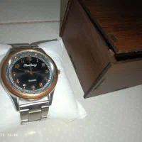 ساعت نو +جعبه