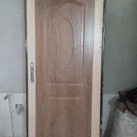 درب چوبی گردویی سالم و بدون خط و خش|مصالح و تجهیزات ساختمان|سرپل ذهاب, |دیوار