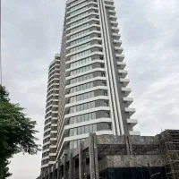 220متر آپارتمان /برج درنیکا