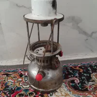 چراغ نفتی قدیمی. چراغ زنبوری|لامپ و چراغ|بزینه رود, |دیوار