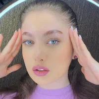 خدمات اموزش کاشت مژه لیفت لمینت مژه ابرو اکستنشن|خدمات آرایشگری و زیبایی|اهواز, فرهنگ شهر|دیوار