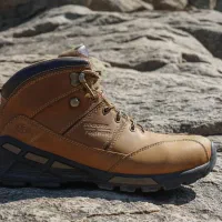 کفش کوهنوردی و طبیعت گردی|کیف، کفش، کمربند|کرمانشاه, |دیوار