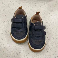 کفش پسرانه (پچگانه)