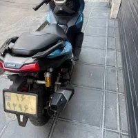 موتورسیکلت adv160