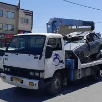 جرثقیل کفی‌۳تن خاور۲۴ساعته( بارگیری،حمل،تخلیه)