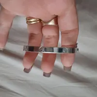 دستبند لاو طلا