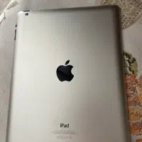 فروش آیپد ۴ اپل (iPad 4th Gen) ۶۴ گیگابایت نقره‌ای