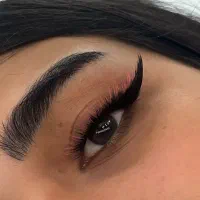 آموزش تخصصی کاشتمژه با تخفیف استثنایی به مدت محدود