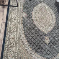 چند عدد فرش 6 متری  ریز ماهی در حد نو