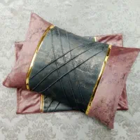 روبالشتی نوار طلایی