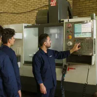 آموزش رایگان اپراتوری تراش و فرزcnc