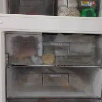 یخچال بلومبرگ نقره ای