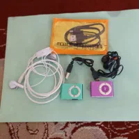 2عدد mp3 همراه با دو هندزفری