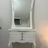 آینه و کنسول