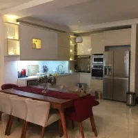 ۹۵متری/خوش نقشه/بدون پرتی/گلچین سرا