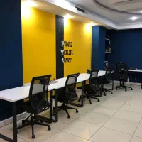 استخدام کارشناس فروش خانم و آقا