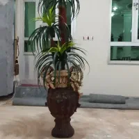 گل وگلدان مصنوعی