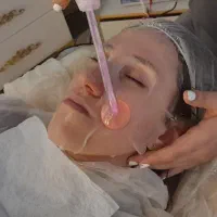 آموزش پاکسازی  پوست در آموزشگاه فنی و حرفه ایی|خدمات آموزشی|اصفهان, جلفا|دیوار