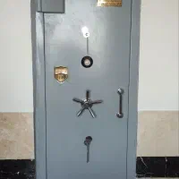 گاوصندوق اسانسوری گاوصندوق زیرویترینی درب خزانه|خدمات پیشه و مهارت|کرمانشاه, |دیوار