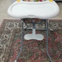 صندلی غذاخوری کودک