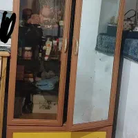 کمد لباس سالم تمیز