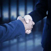 استخدام آقا قلیان زن و سالن دار در سفره خانه