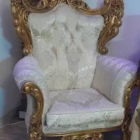 مبل سلطنتی