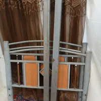 تخت فلزی یک نفره