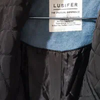 پالتو لوسیفر|لباس|چالوس, |دیوار