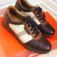 یک جفت کفش چرم اصل سایز۳۷