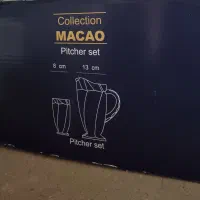 پارچ و لیوان