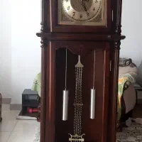 ساعت ایستاده