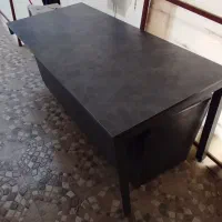 میز مدیریتی ، جنس کاملا mdf ، اندازه ۱۸۰
