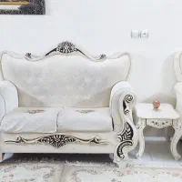 سلام مبل ۷نفره سالم وتمیز با بوفه وساعت ست