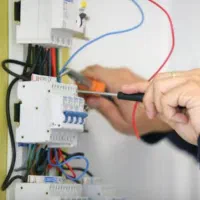 برقکار ساختمان