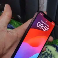 آیفون‌12نرمال