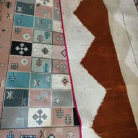 قالیچه یا فرش راهرو و درب