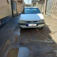 پژو ۲۰۰۰