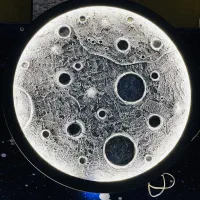 تابلو دکوراتیو ماه