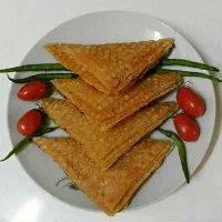 تهیه غذای ستایش آماده پذیرایی از مراسم شما