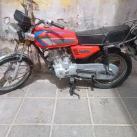 موتور سیکلت مدل ۹۲ بیمه ۷ ماه مدارک تکمیل