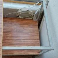 میز اهنی|میز تحریر و کامپیوتر|پردیس, فاز ۸|دیوار