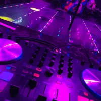 اجرای موسیقی دی جی Dj|خدمات پذیرایی، مراسم|تبریز, |دیوار