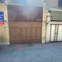 ویلایی مناسب شغل/خیابان گلخانه چهاراه پست|اجارهٔ خانه و ویلا|اصفهان, خانه اصفهان|دیوار