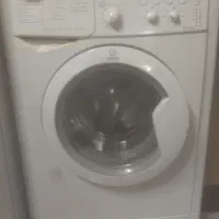 لباسشویی ایندوزیت ایتالیایی هشت کیلویی کاملا سالم