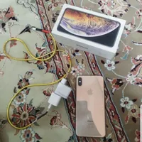 اپل iPhone XS Max با حافظهٔ ۶۴ گیگابایت